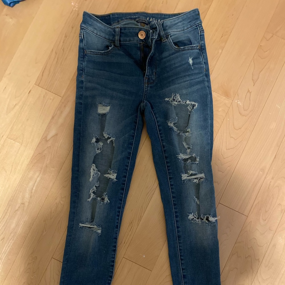 american eagle ripped jeans